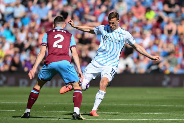 再強的防守 再強的防守