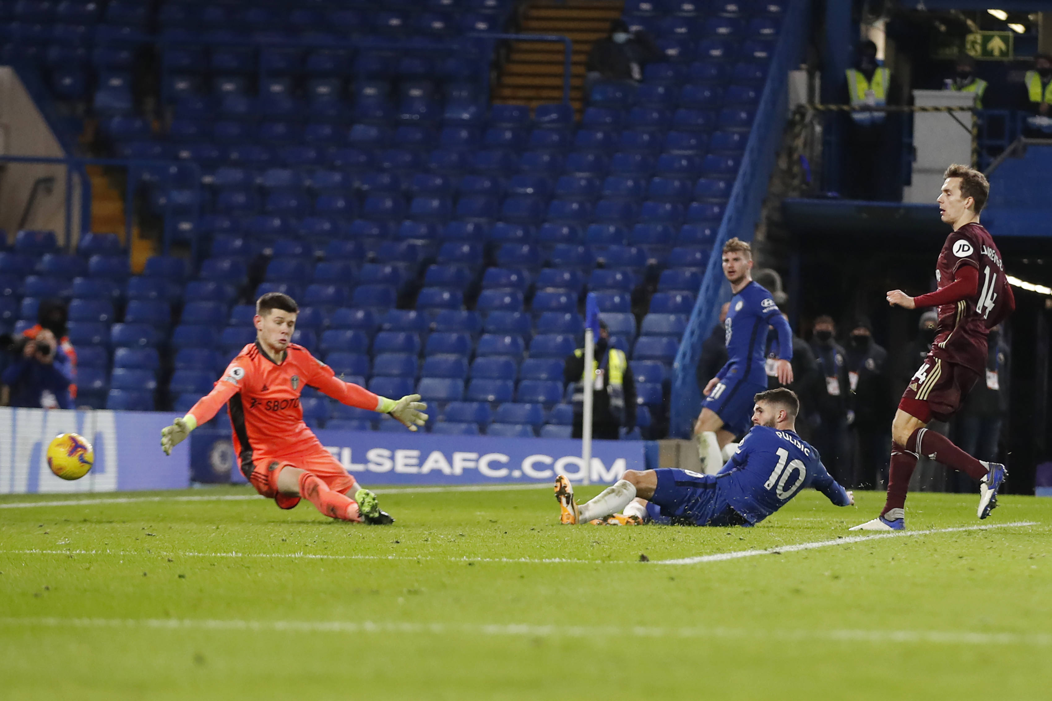 让他在适当 让他在适当